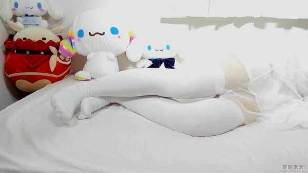 【メンバー限定】3アングルVer.❣セクシーで可愛い白のワンピースで甘々耳舐めASMR♡.jpg