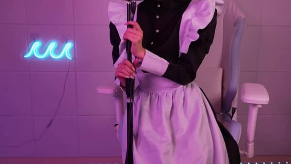 [碓氷らむね]][2025.02.27]【実写_KU100】清楚メイドが御主人様のお耳をいっぱいペロ.jpg