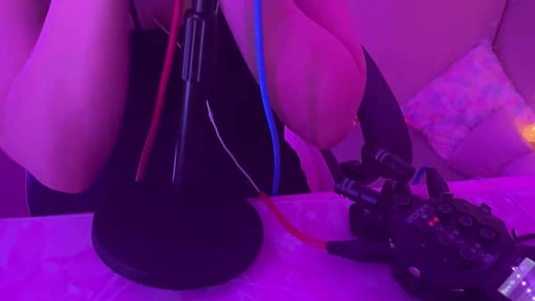 [輝月さくら][2025.08.15]【実写耳舐め♡】お気に入りの私服で耳舐めやっちゃう