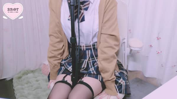 [サンタ アプア][2025.11.15]【ASMR_耳舐め】ギャルはあざといほどいいらしい！.ts_00.jpg