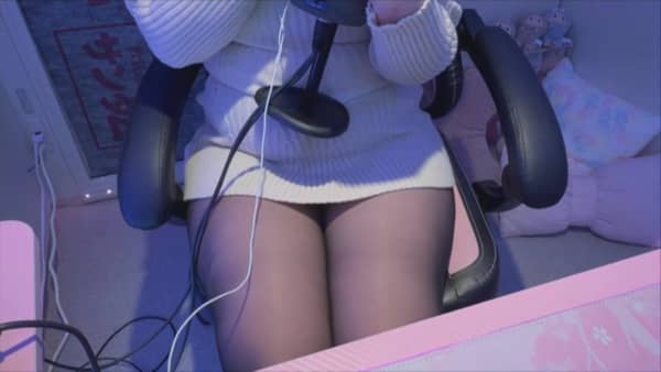 [輝月さくら][2026.03.05]【3_5 22_00〜】【KU100耳舐めASMR】タイツとニットワンピっ.jpg